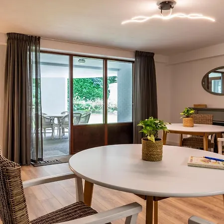 Eikendreef Bed & Breakfast Haelen