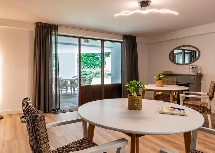 Eikendreef Bed & Breakfast Haelen