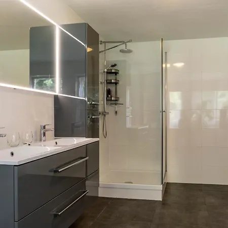 Bed & Breakfast Eikendreef Haelen