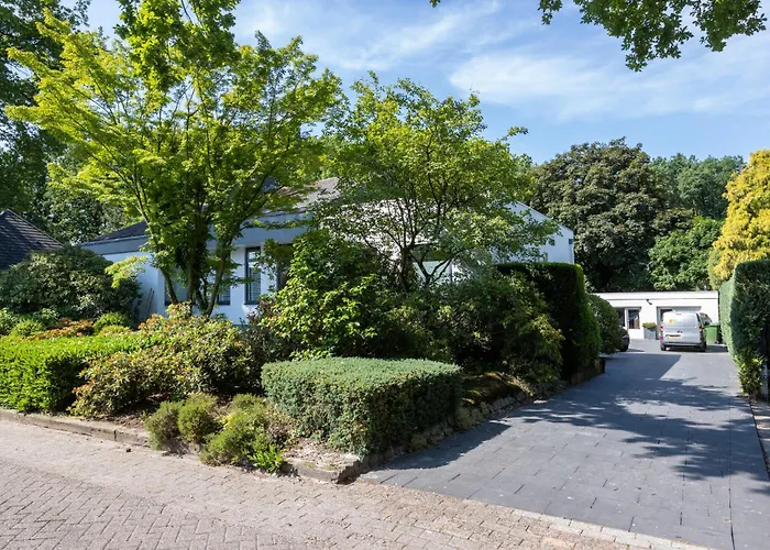 Eikendreef 3* Haelen